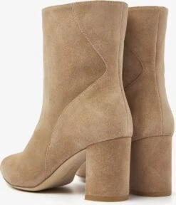 VIA VAI Maddy June Enkellaarsjes Dames - Beige - Maat 39 -Skechers Verkoopwinkel 1030x1200 1