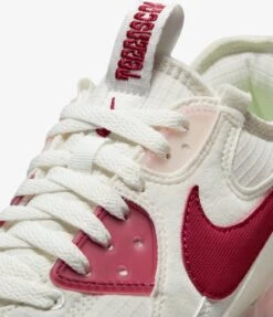 Nike Air Max 90 Terrascape Pomegranate US9 / 40.5 -Skechers Verkoopwinkel 1033x1200 3