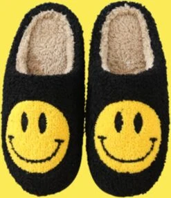 Smile Face Fluffy Pantoffels Unisex