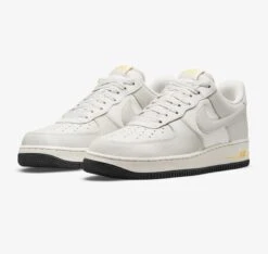 Nike Air Force 1 Sneakers - Light Bone - Maat 38.5 - Unisex 7 Nike Air Force 1 Sneakers - Light Bone - Maat 38.5 - Unisex -Skechers Verkoopwinkel 1200x1135 2