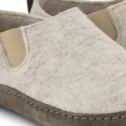 Travelin' In-Home Dames Sloffen - Wollen Pantoffels - Instappers Met Suède Zool - Zand Beige - Maat 43 -Skechers Verkoopwinkel 1200x1200 154