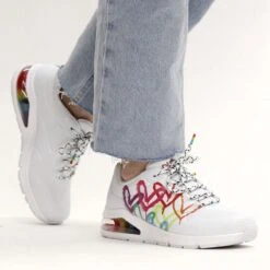 Skechers Uno 2 Floating Love Sneakers Wit - Dames - Maat 41 22 Skechers Uno 2 Floating Love Sneakers Wit - Dames - Maat 41 -Skechers Verkoopwinkel 1200x1200 221