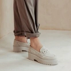 VIA VAI Lois Brake Loafers Dames - Instappers - Beige - Maat 41 -Skechers Verkoopwinkel 1200x1200 26