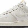 Nike Air Force 1 Sneakers - Light Bone - Maat 38.5 - Unisex