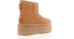 UGG Dameslaars Schapenwol Plateau Zool - Camel - Maat 41 -Skechers Verkoopwinkel 1200x630 2