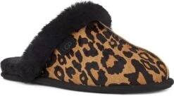 UGG W Scuffette Ii Pantoffels - Sloffen - Dames - Camel - Maat 38 -Skechers Verkoopwinkel 1200x660 5