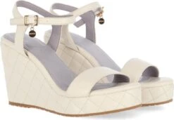 Mexx Sandalen Josh Dames - Off White - Maat 38 -Skechers Verkoopwinkel 1200x833 1