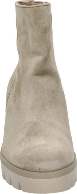 Gabor Enkellaarsjes Dames / Laarzen / Damesschoenen - Suède - 94.780.12 - Beige - Maat 38.5 20 Gabor Enkellaarsjes Dames / Laarzen / Damesschoenen - Suède - 94.780.12 - Beige - Maat 38.5 -Skechers Verkoopwinkel 478x1200 2