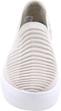 Skechers Poppy Garden Walk Dames Sneakers - Gebroken Wit - Maat 41 -Skechers Verkoopwinkel 669x1200 1