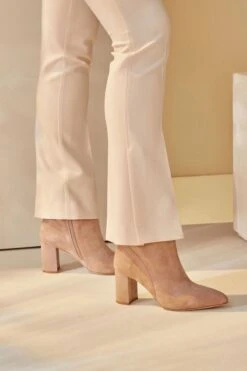 VIA VAI Maddy June Enkellaarsjes Dames - Beige - Maat 39 -Skechers Verkoopwinkel 800x1200 10