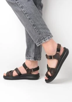 Wolky Sandalen Action Lady Bruin Gevet Leer -Skechers Verkoopwinkel 854x1200 12