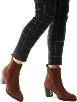 Stefano Lauran Enkellaarsjes Dames / Laarzen / Damesschoenen - Suède - S1057 - Bruin - Maat 39 13 Stefano Lauran Enkellaarsjes Dames / Laarzen / Damesschoenen - Suède - S1057 - Bruin - Maat 39 -Skechers Verkoopwinkel 912x1200