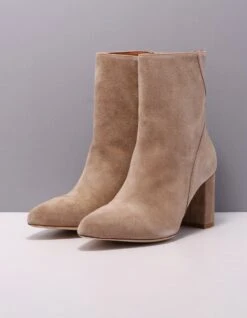 VIA VAI Maddy June Enkellaarsjes Dames - Beige - Maat 39 -Skechers Verkoopwinkel 933x1200 4