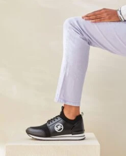 Michael Kors Sneakers Dames - Lage Sneakers / Damesschoenen - Leer - Dash Knit - Zwart - Maat 38 -Skechers Verkoopwinkel 964x1200 2